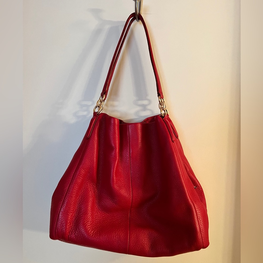 Red Coach shoulder purse
